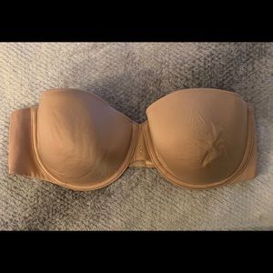 Victoria’s Secret Strapless Bra